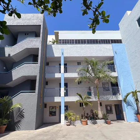 Days Inn By Wyndham Playa Del Carmen-2