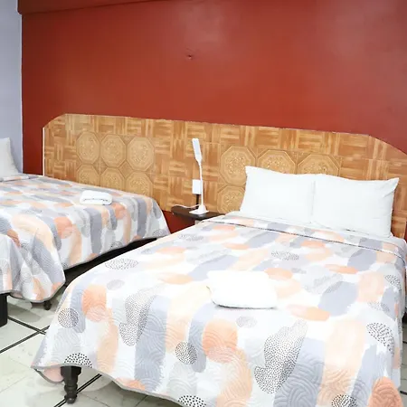 Hotel Murallas 231-2