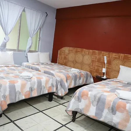 Hotel Murallas 231-3