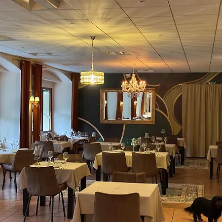Appart'Hotel-Restaurant Castel Emeraude-2