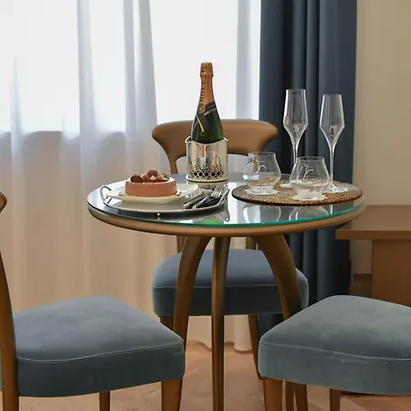 The Unique Brera Suites-3