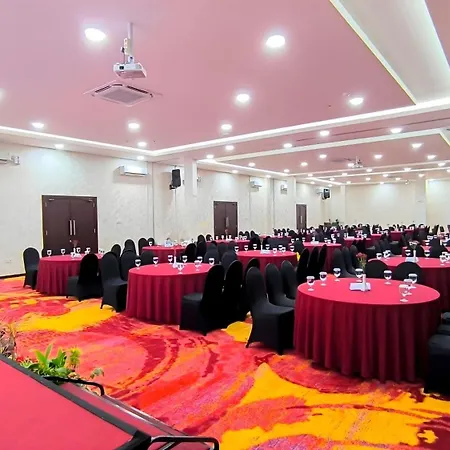 Savana Hotel&Convention Malang-3