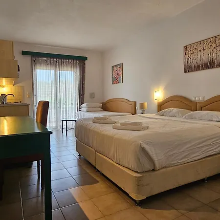 Penelope Hotel-3