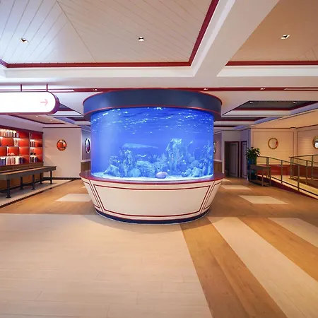 The Cruise Hotel-3