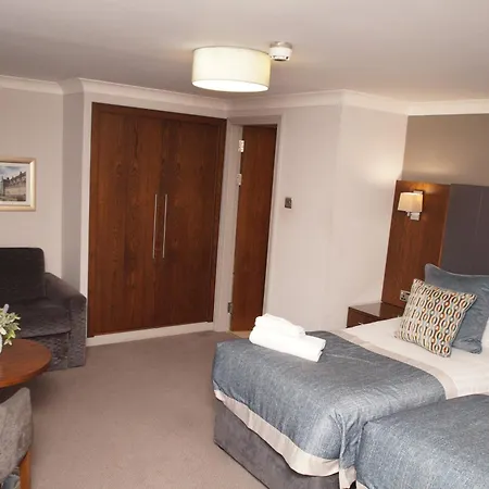 Golden Lion Hotel-3