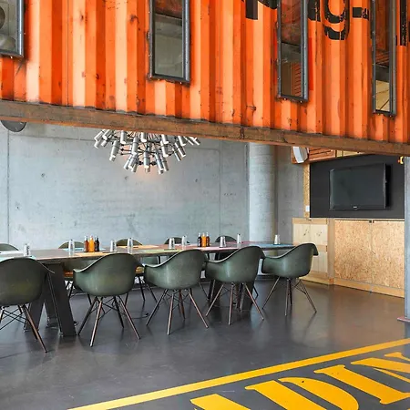 25Hours Hotel Hamburg Hafencity-2