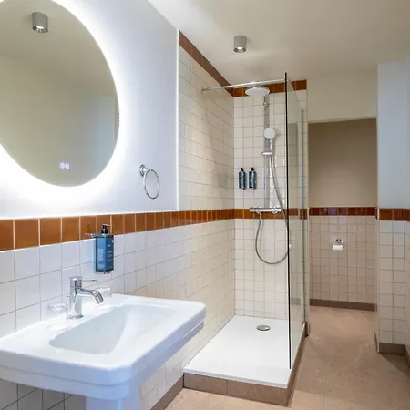 Best Western Hotel Centre Reims-3