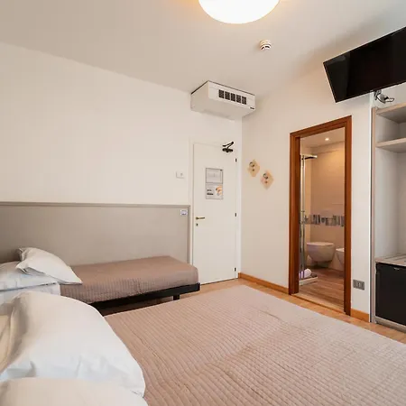 Hotel Piccadilly-2