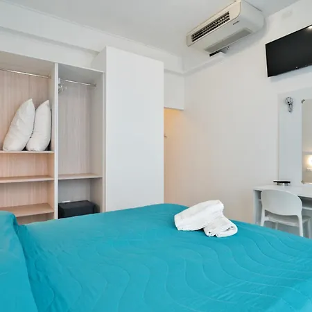 Hotel Ideal Sottomarina-2