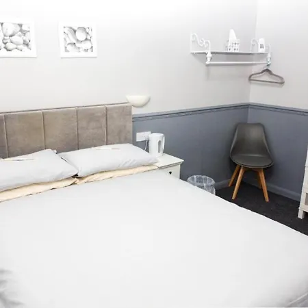 Mallowview Guest House-2