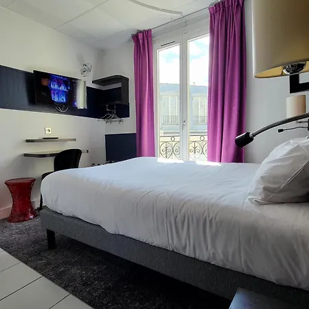 Accueil Hotel Paris Pigalle Montmartre - Hotel Renove-2
