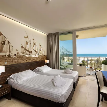 Mercure Rimini Lungomare-3