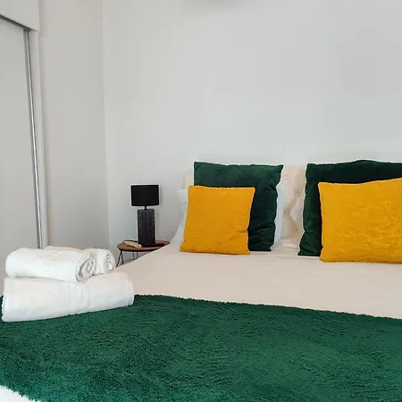Vintage Place - Azorean Guest House-3