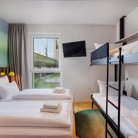LyvInn Hotel Frankfurt-2