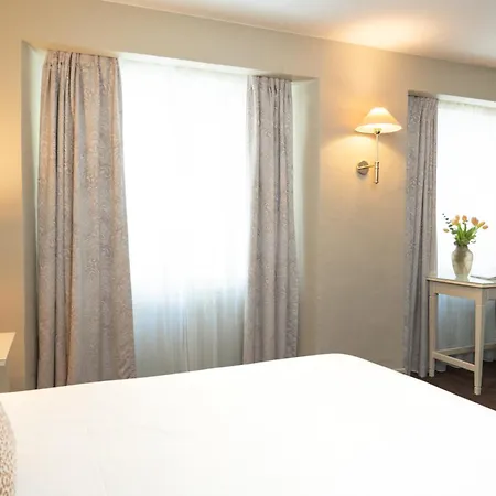 Le Cavendish-2