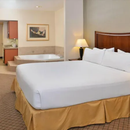 Holiday Inn Express Hotel & Suites Lincoln-Roseville Area By Ihg-2