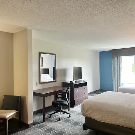 Holiday Inn Express & Suites Meriden By Ihg-3