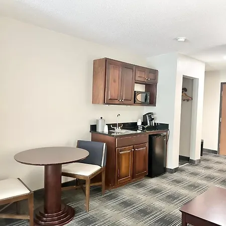 Holiday Inn Express & Suites Meriden By Ihg-2