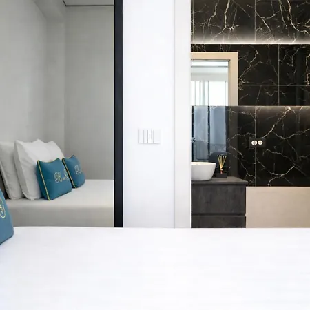 B And G San Babila- Luxury In The Heart Of Milano - Design District-2