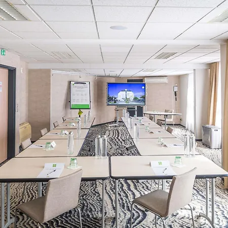 Ibis Styles Tours Centre-3