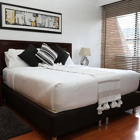 Hotel Suites 108-3
