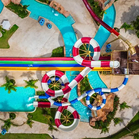 Wyndham Alltra Punta Cana All Inclusive Resort-3