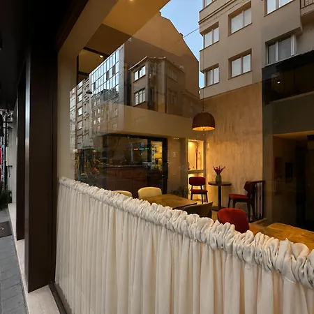 Smart&Simple Hotel Karakoy-3