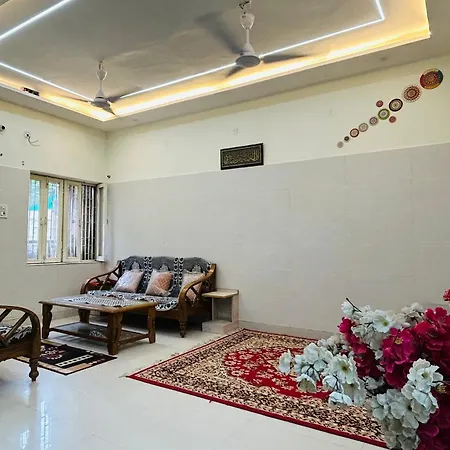 Max Guest House-3