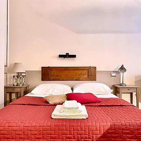 Roome B&B-2