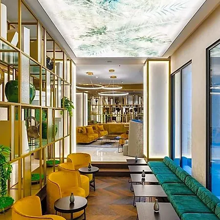 Emerald Hotel By Continental Group-3