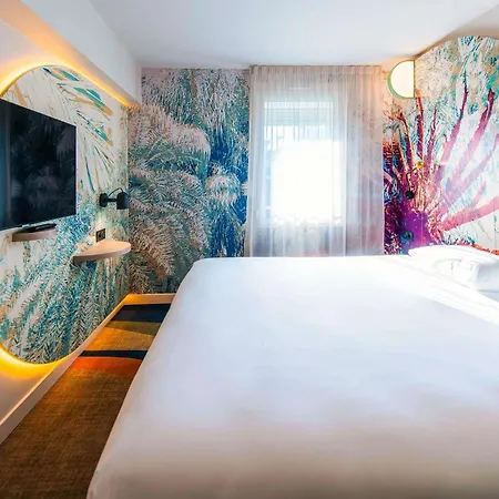 Ibis Styles Antibes-2