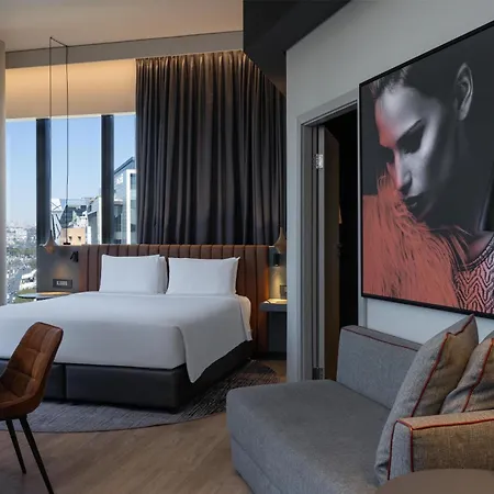 Radisson Red Hotel Johannesburg Rosebank-3
