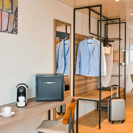Mercure Geneva Airport-3