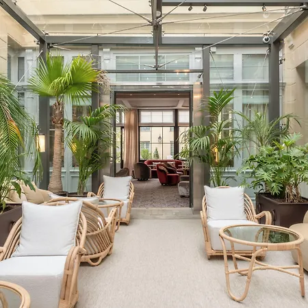 Hotel Les Lumieres - Relais & Chateaux-3