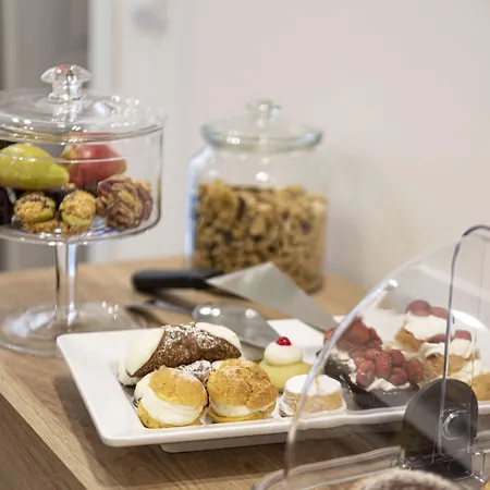 Fervore Luxury Rooms-2