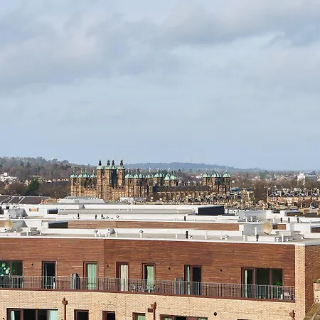Moxy Edinburgh-3