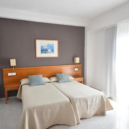 Hostal Mallorca-3
