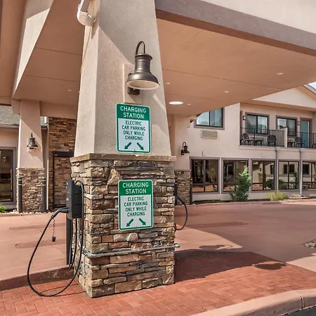 Best Western Plus Silver Saddle Inn-2