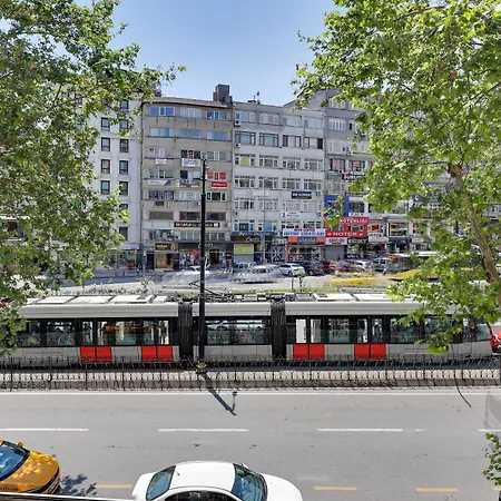 Ramada By Wyndham Istanbul Old City-3