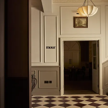 The Leonard Hotel-3