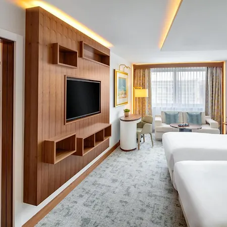 Kempinski Hotel Corvinus Budapest-3