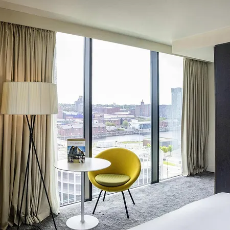Pullman Liverpool-3