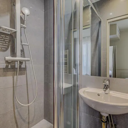 Hotel Clemence-2