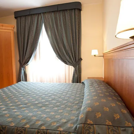 Albergo Lo Scrigno-2