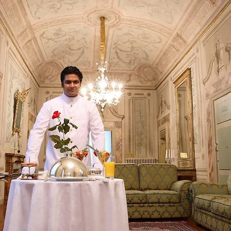Palazzo Magnani Feroni, All Suite - Residenza D'Epoca-2