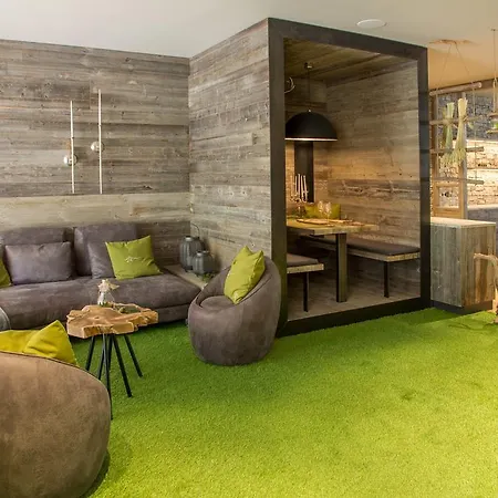 Aurina Lodges-3