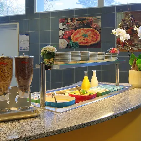 Hotel Cis Paris Maurice Ravel-3