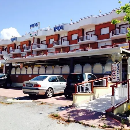Apparthotel Residence Riviera dei Cedri-2