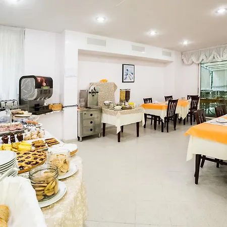 Hotel Garisenda-3