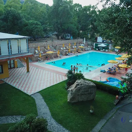 Villaggio Camping Golfo Di Arzachena-3